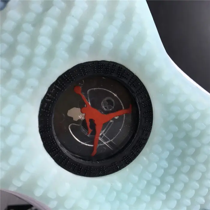 Air Jordan 33 'Guo Ailun' PE 