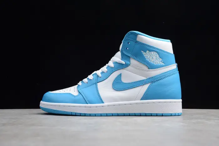 Air Jordan 1 Retro High OG  UNC