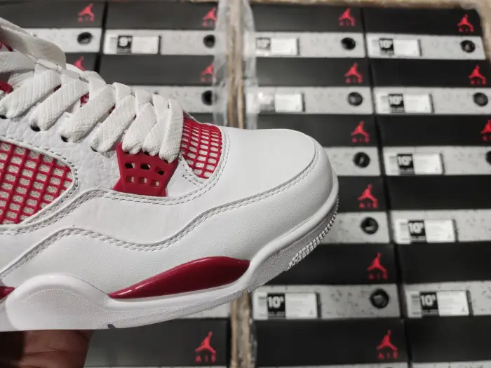 Jordan 4 Retro Alternate 89-308497-106 