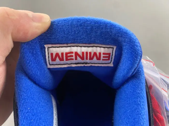 Air Jordan 4 blue 