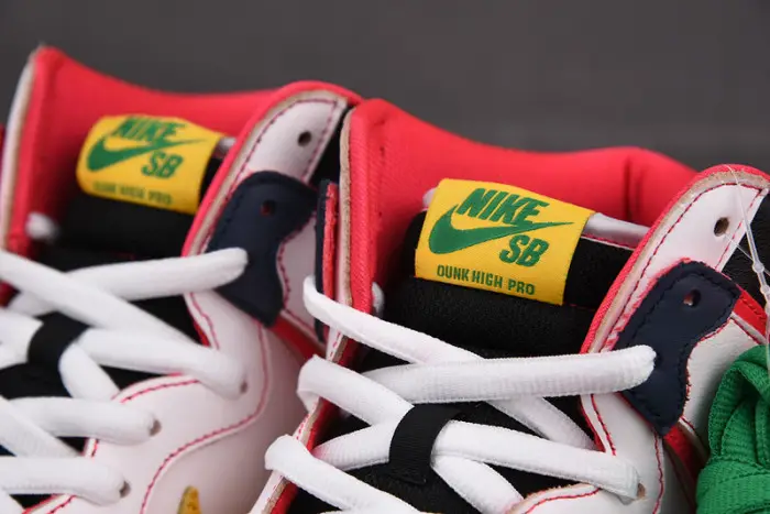 Gundam x Nik SB Dunk High Project Unicorn 