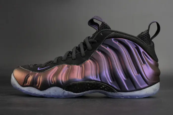 Nike Air Foamposite One “Eggplant”  Black/ varsity purple mens CCD1894