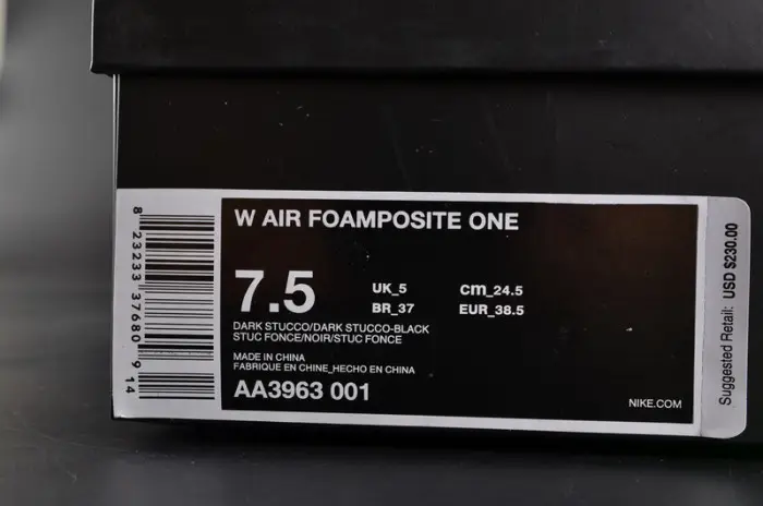 Nike Air Foamposite One “Shine”  Dark Stucco  black 