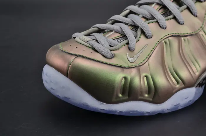 Nike Air Foamposite One “Shine”  Dark Stucco  black 