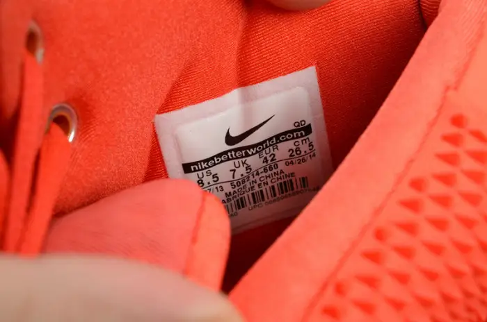 Nike Air YEEZY 2 “Red October” mens 