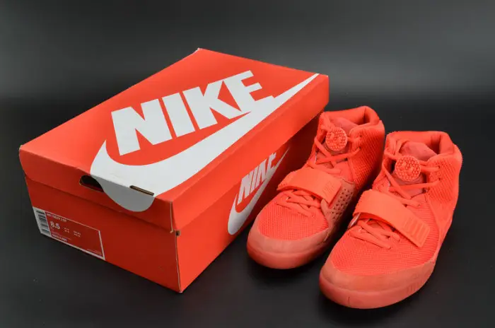 Nike Air YEEZY 2 “Red October” mens 
