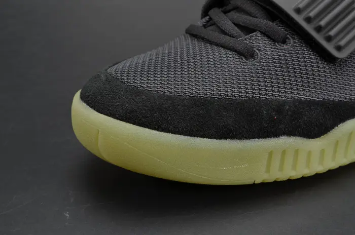NIKE AIR YEEZY 2 “SOLAR RED” black mens 