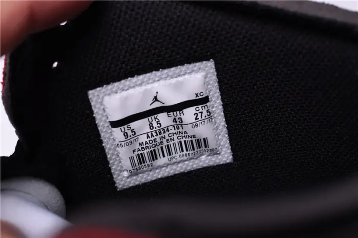 O-W  Air Jordan 1 Retro Chicago The Ten 