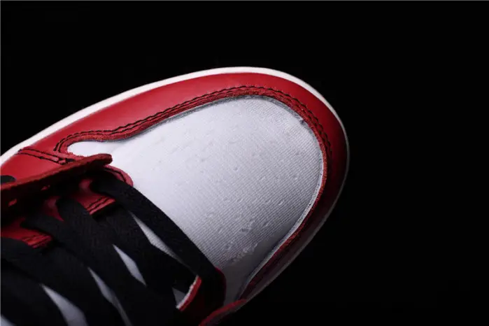 O-W  Air Jordan 1 Retro Chicago The Ten 