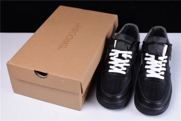 O-W x Nike Air Force 1 07 Low Black 