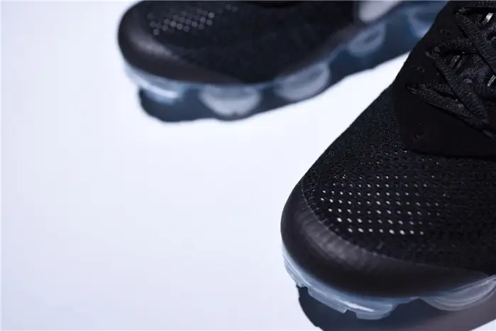 O-W  x Nike Air VaporMax FK Black 
