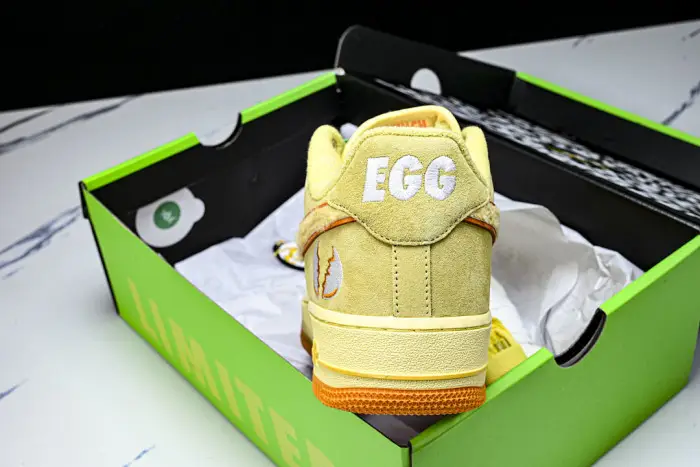 OAF x Nike Air Force 1'07 Low Egg-IU7612-700 