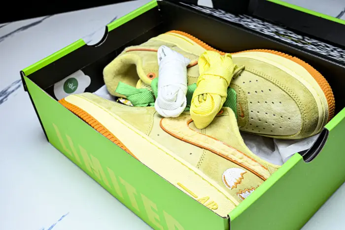 OAF x Nike Air Force 1'07 Low Egg-IU7612-700 