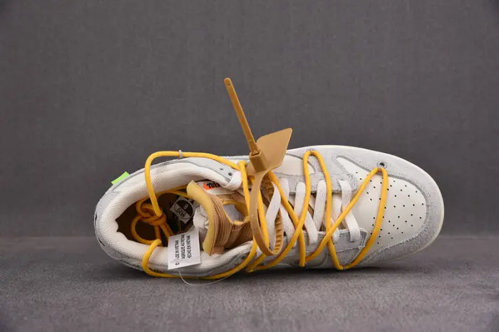O-W  X DUNK LOW “39 OF 50” 
