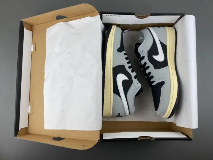 Air Jordan 1 Low-553558-030 