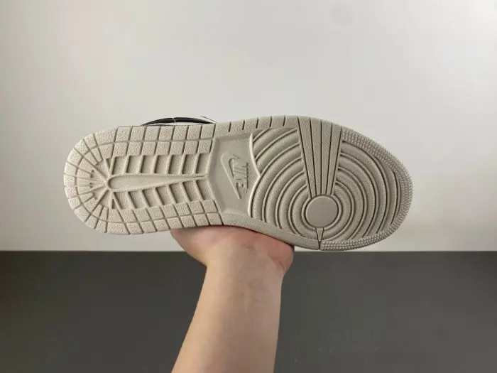 Air Jordan 1 Low -IV5325-110 