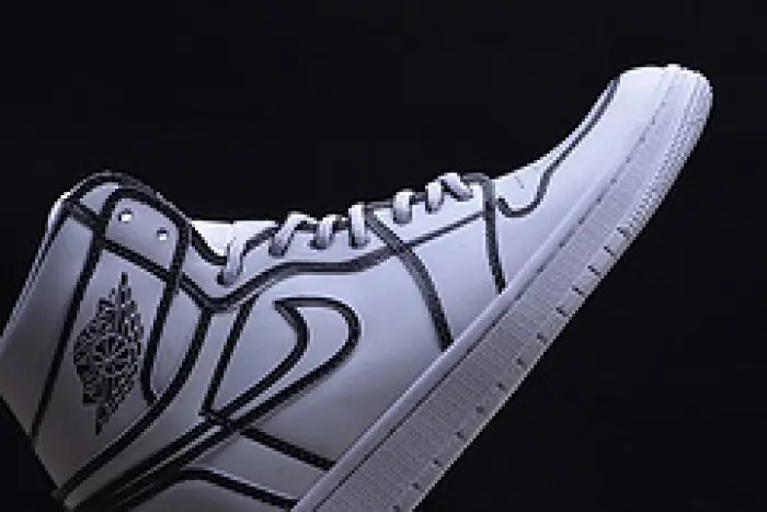 Nike Air Jordan 1 Retro “Comic 3D Pencil” White Hand-Painted MENS 