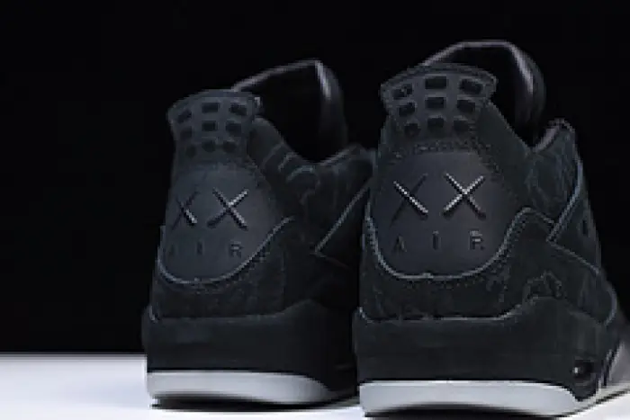 Nike Air Jordan 4 retro kaws black 930155-001 