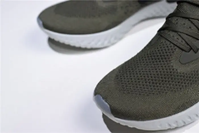 nike epic react flyknit olive BFBEC1910