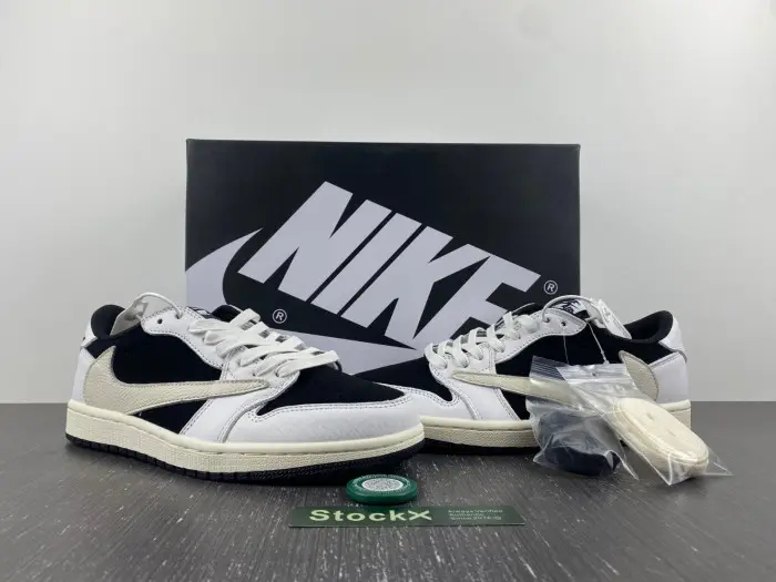 Travis Scott x Air Jordan 1 Low OG AJ1 
