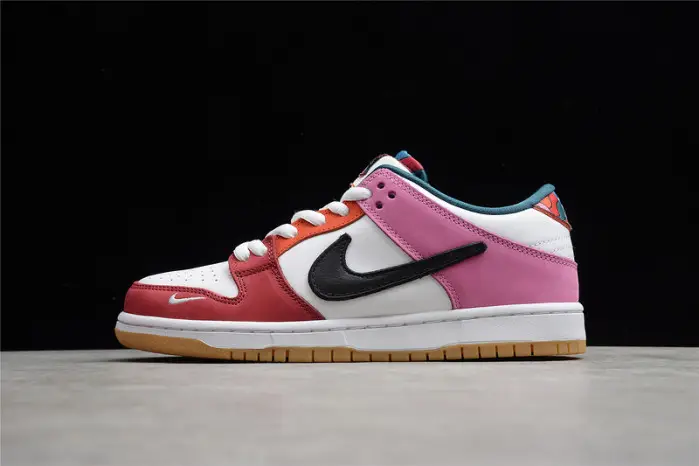PARRA X NIKE SB DUNK LOW DBB545