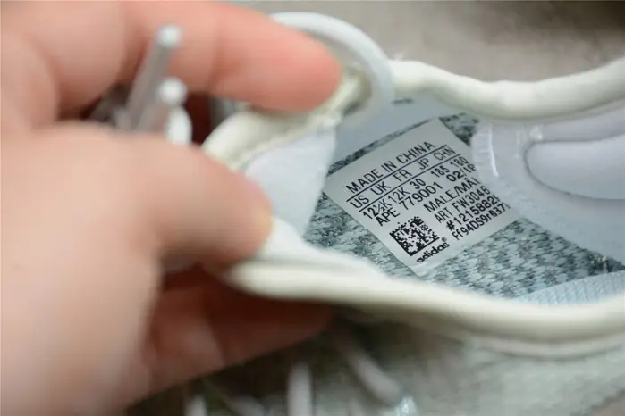 KIDS ADIDAS YEEZY BOOST 350 V2 CLOUD WHITE 