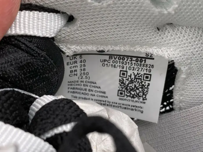 Sacai x Nike Pegasua Vaporfly Black White 