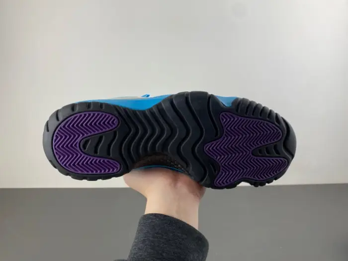 Air Jordan 11 -CT8012-440 