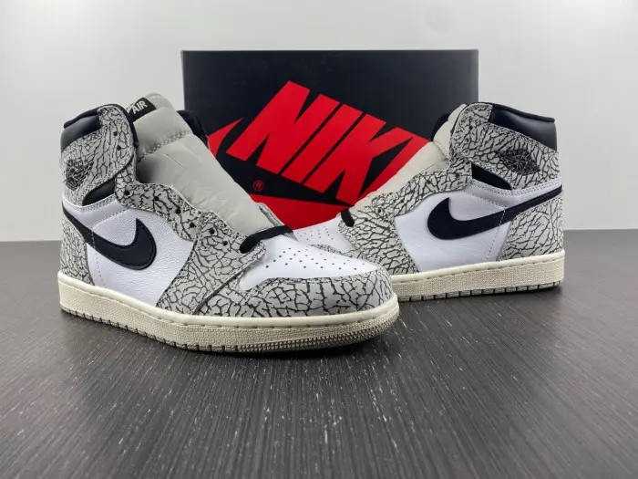 Jordan 1 Retro High OG White Cement-DZ5485-052 