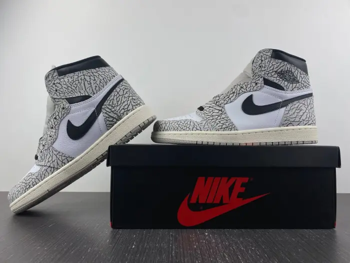 Jordan 1 Retro High OG White Cement-DZ5485-052 