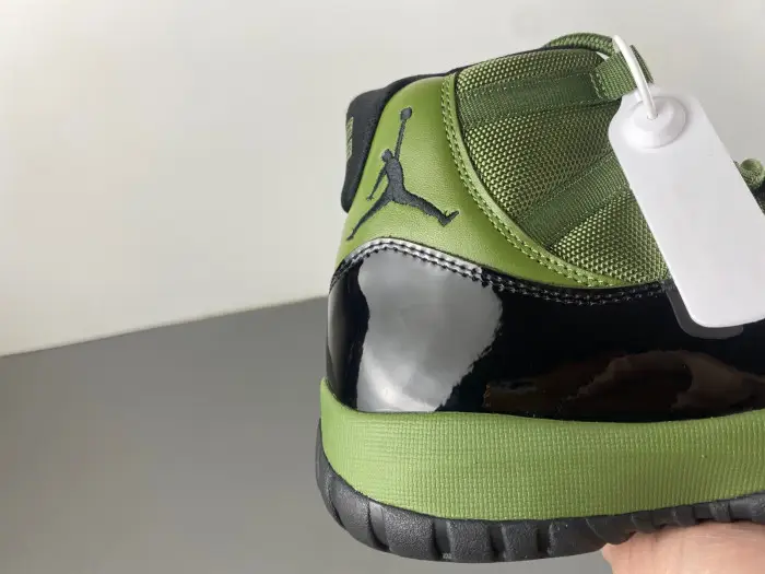 Air Jordan 11 Retro -CT8012-300 