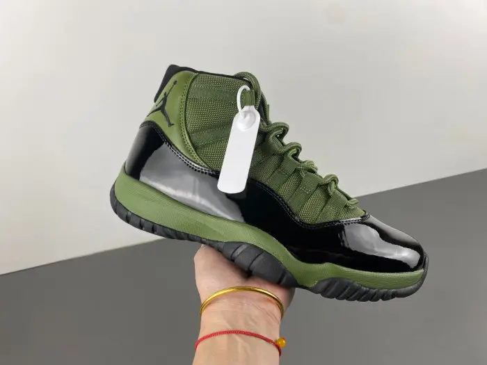Air Jordan 11 Retro -CT8012-300 