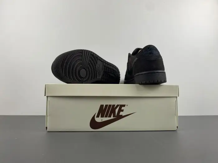 Travis Sco tt x Air Jordan 1 Low OG-DM7866-202 