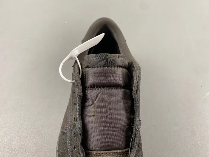 Travis Sco tt x Air Jordan 1 Low OG-DM7866-202 