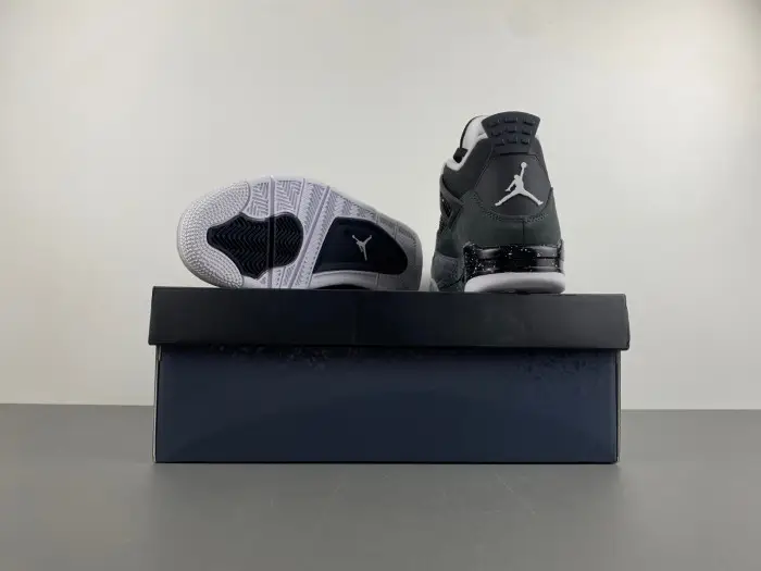 Air Jordan 4  Fear-FQ8138-002 